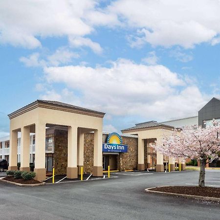 Days Inn By Wyndham Charlottesville/University Area Exterior foto