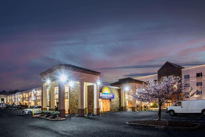 Days Inn By Wyndham Charlottesville/University Area Exterior foto